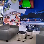 Vegas Hotel