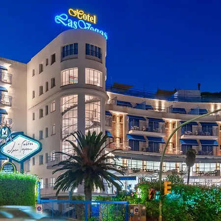 Vegas 4*